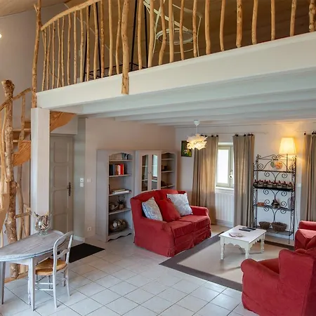 Le Des Champs, A Montbrun. Vakantiehuis *